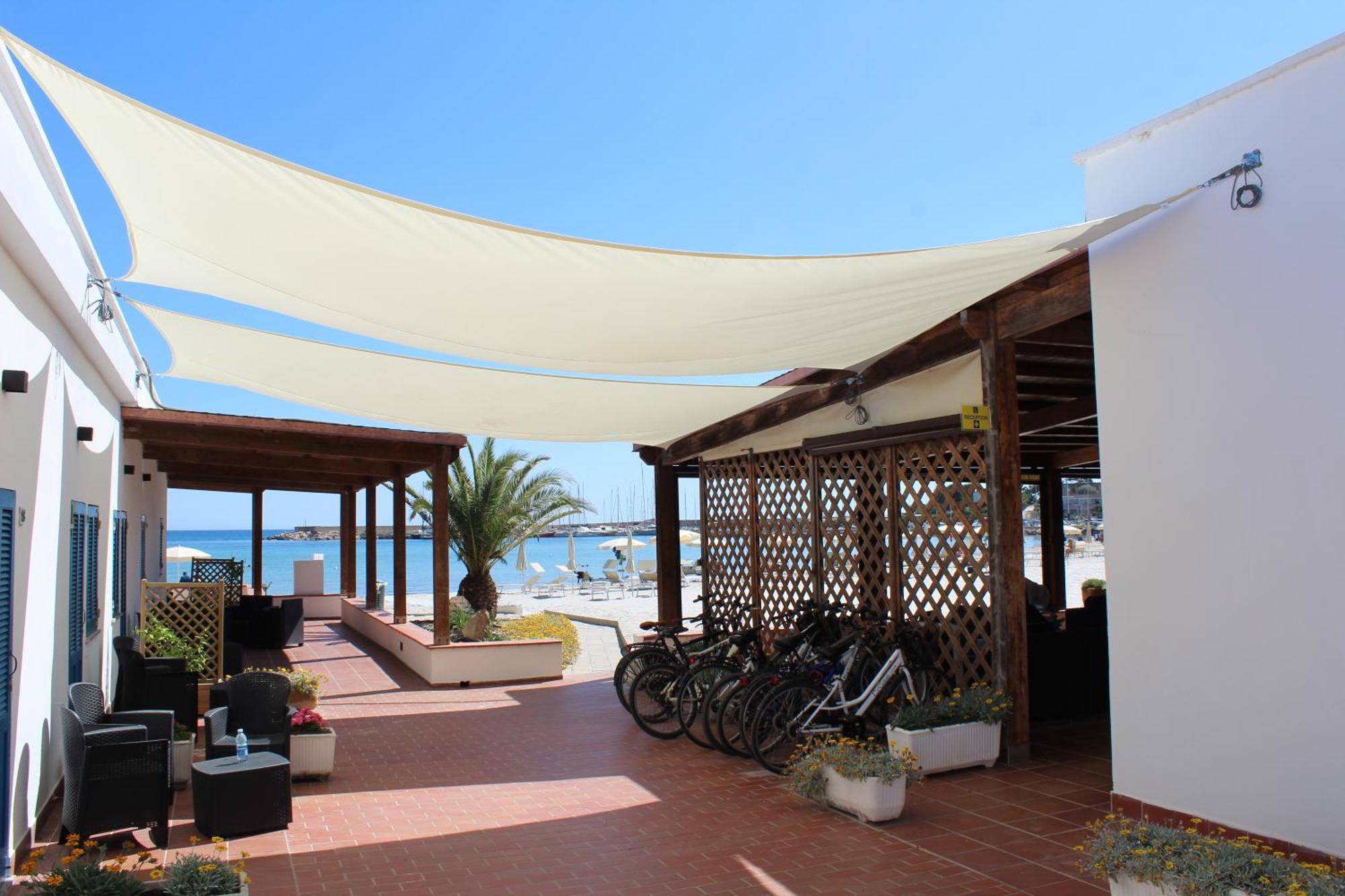 Vel Mari - Rooms On The Beach อาลเกโร ภายนอก รูปภาพ