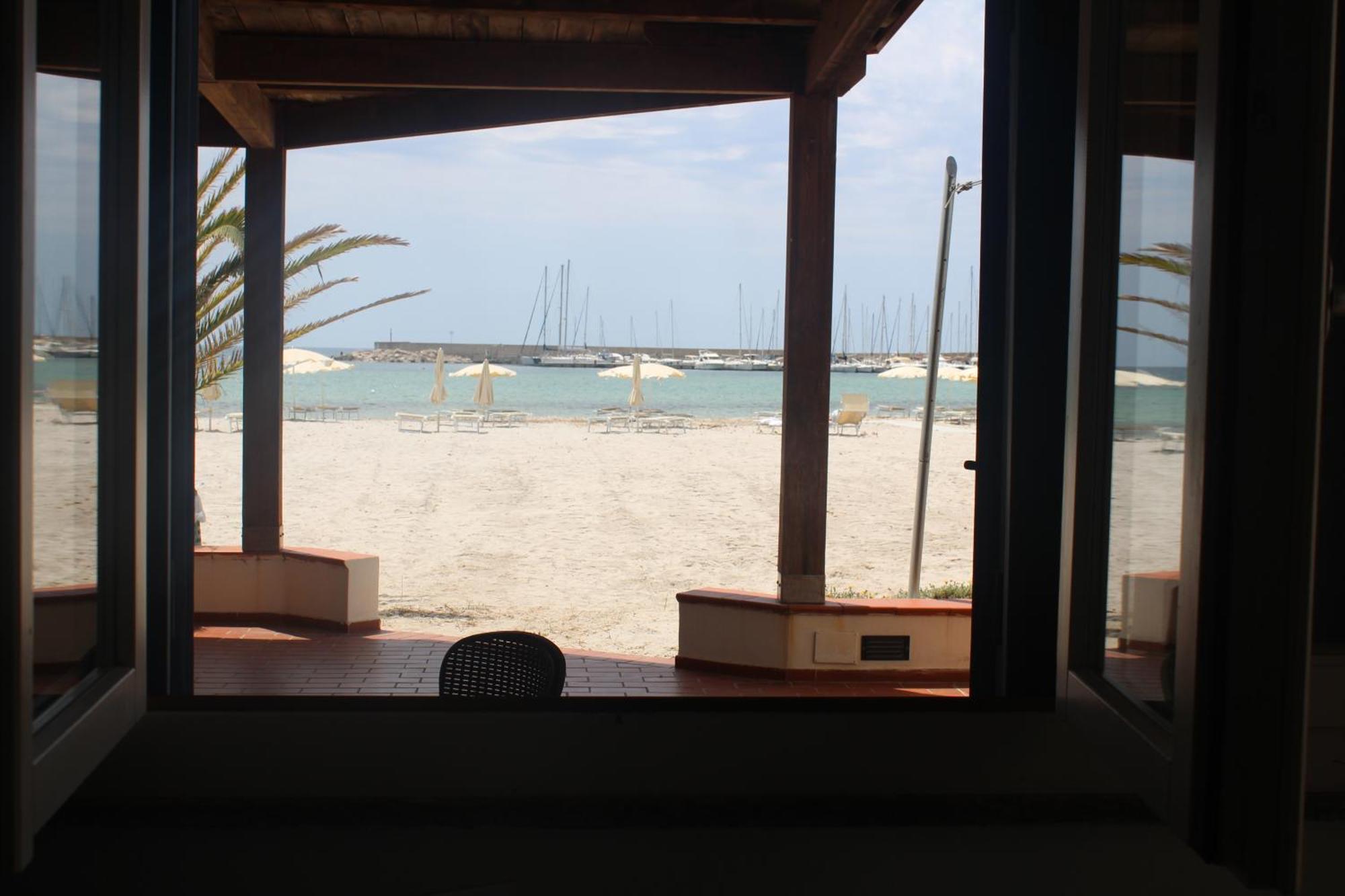 Vel Mari - Rooms On The Beach อาลเกโร ภายนอก รูปภาพ